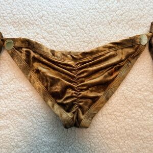 Hot Sauce Style - Brazilian Velvet Golden Bikini Bottom (NO TAG BUT NEW)